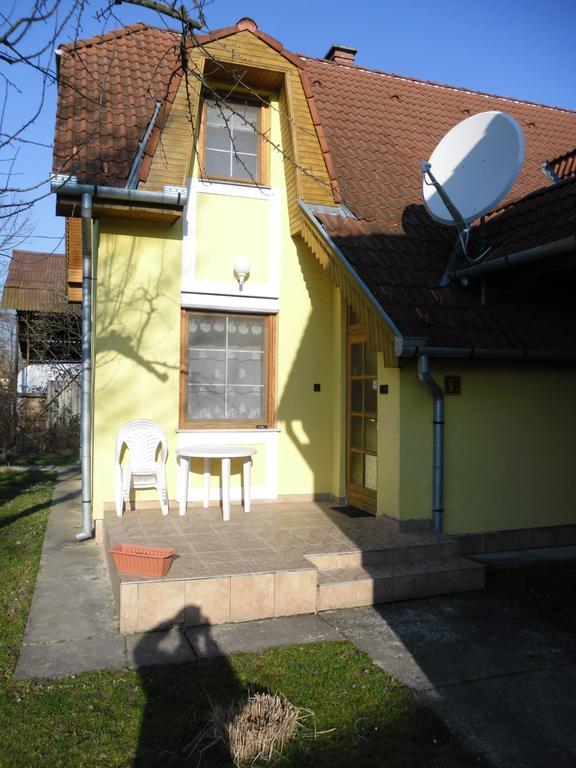 Pension Heidi Lenti Buitenkant foto